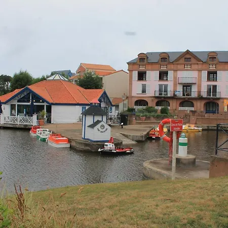 apprt Vendée, coin nuit ideal en famille Rés l'orée du Lac Apartamento Talmont-Saint-Hilaire